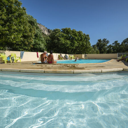 Swimming pool and paddling pool