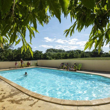 Swimming pool and paddling pool