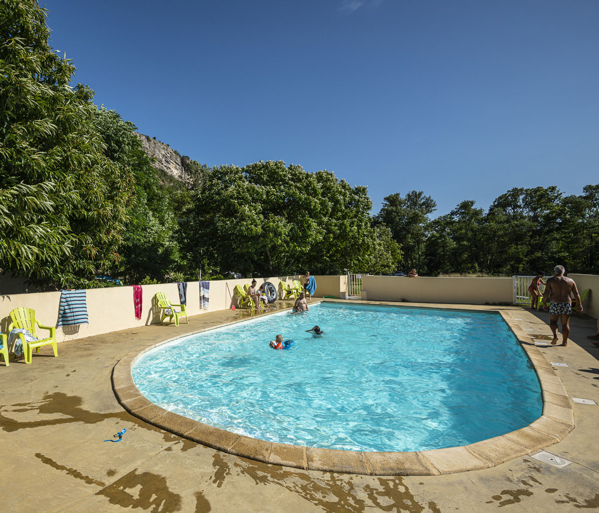 Camping La Turelure 3 étoiles en Ardèche | Piscine Camping La Turelure 3 étoiles en Ardèche | Piscine